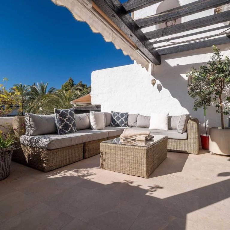 3 Bedroom Retreat Puente Romano - Apartamento - 32