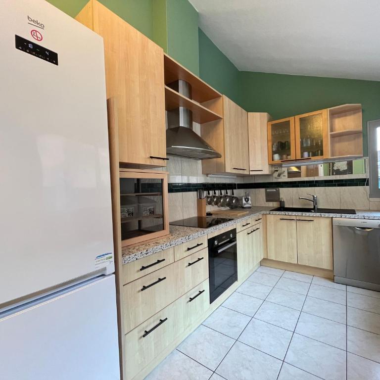 Le Nuancier - Garage - Jardin 10 pers - Five-Bedroom House - 4