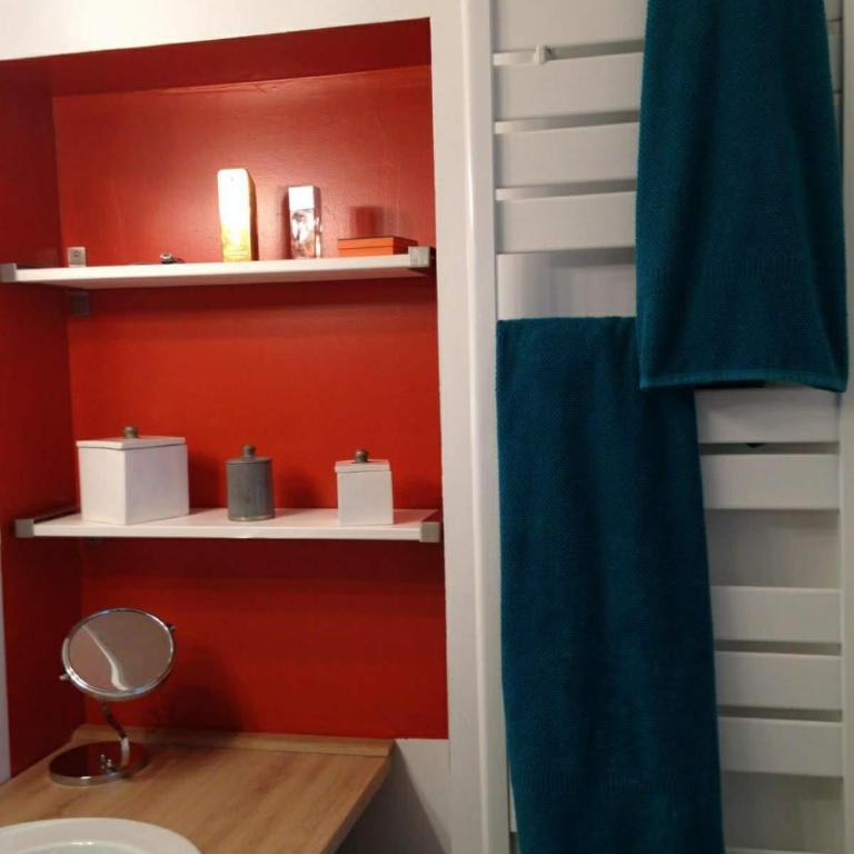 Charmante maison avec piscine - Villa avec Piscine Privée - 10