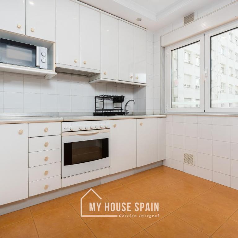 MyHouseSpain - Amplio y luminoso piso en el centro - Apartamento de 3 dormitorios - 6