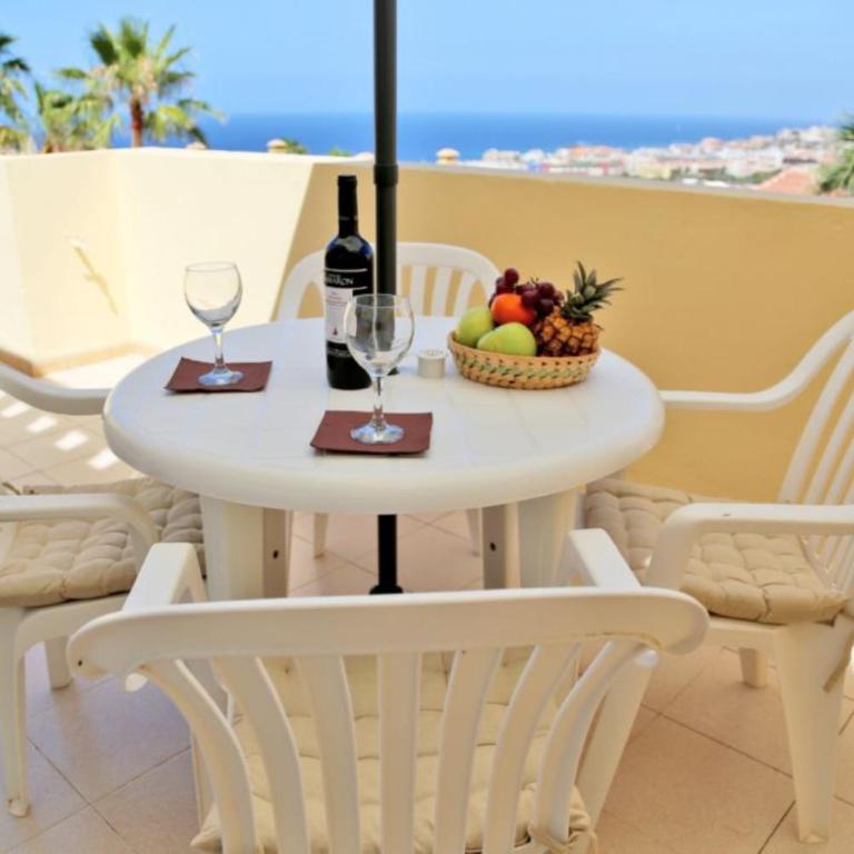 Torviscas Fantastic Apartment with Pool and Private Terrace - Two-Bedroom Apartment with Balcony and Sea View - 13