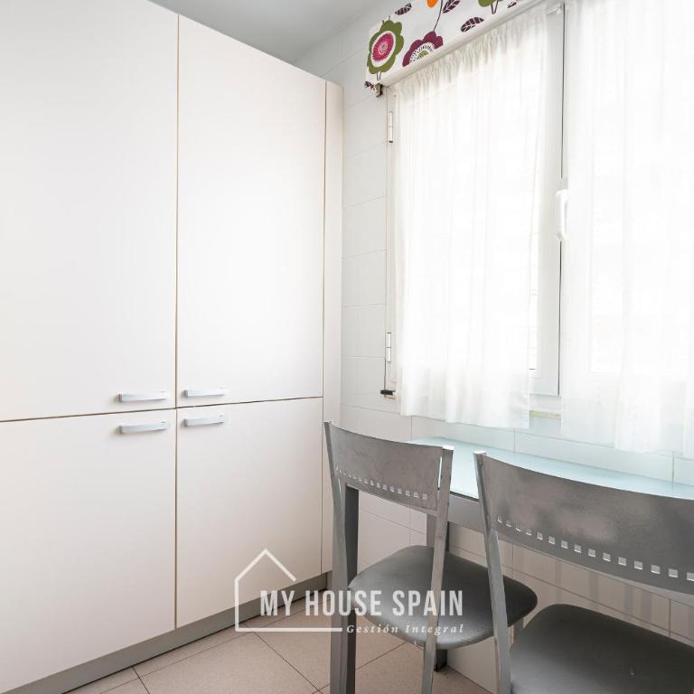 MyHouseSpain - Único piso cerca de la playa - Apartamento de 3 dormitorios - 6