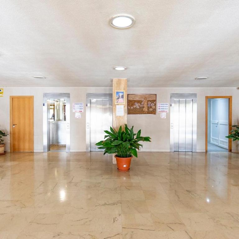 Fuengirola port and beach - Apartamento de 1 dormitorio - 2