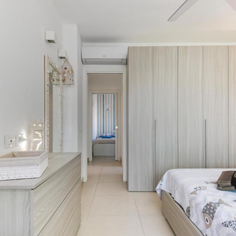 RICCIONE sul MARE con servizio SPIAGGIA e AQUAPARK - Apartment with View and Balcony - 36