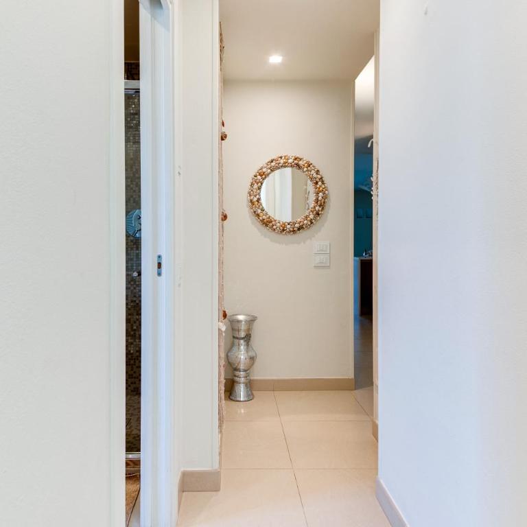 RICCIONE sul MARE con servizio SPIAGGIA e AQUAPARK - Apartment with View and Balcony - 6