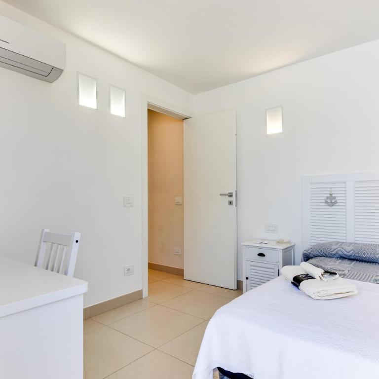 RICCIONE sul MARE con servizio SPIAGGIA e AQUAPARK - Apartment with View and Balcony - 61