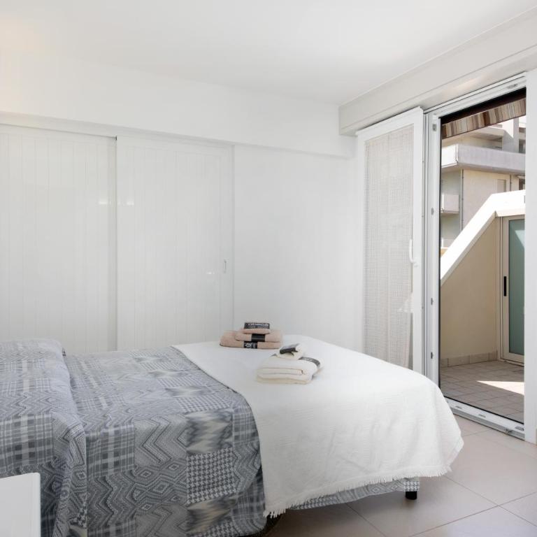 RICCIONE sul MARE con servizio SPIAGGIA e AQUAPARK - Apartment with View and Balcony - 82