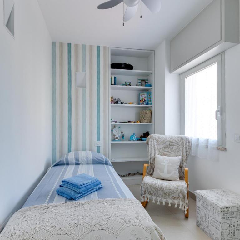 RICCIONE sul MARE con servizio SPIAGGIA e AQUAPARK - Apartment with View and Balcony - 41