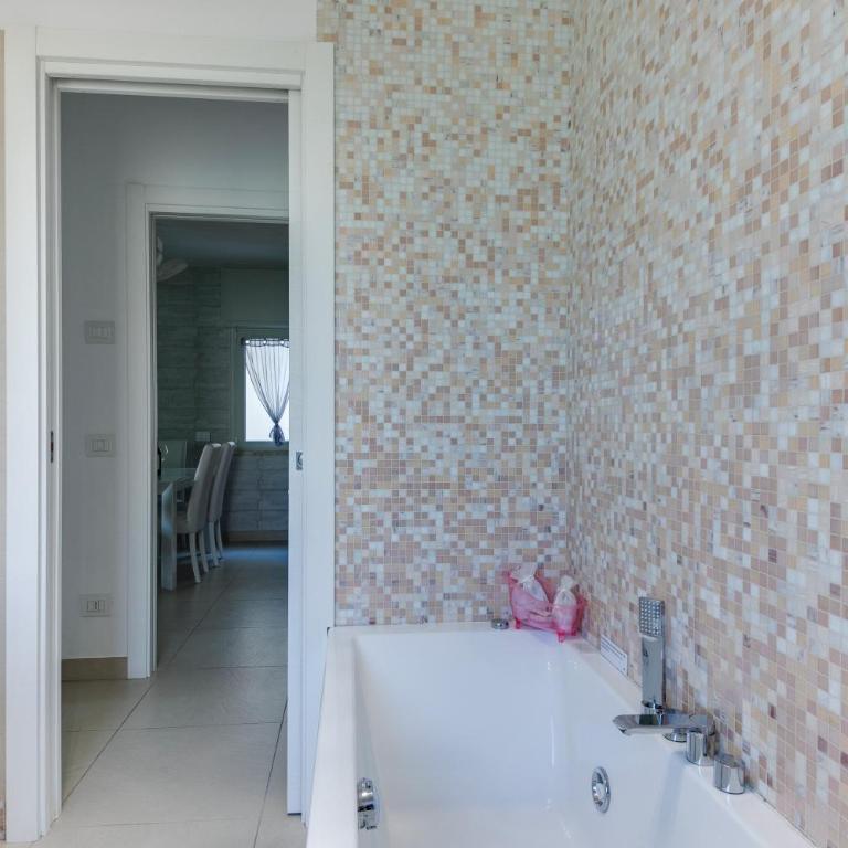 RICCIONE sul MARE con servizio SPIAGGIA e AQUAPARK - Apartment with View and Balcony - 60