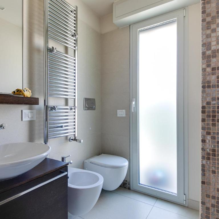 RICCIONE sul MARE con servizio SPIAGGIA e AQUAPARK - Apartment with View and Balcony - 71