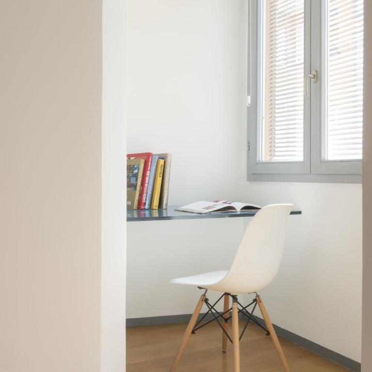 Brera Apartments in San Fermo - Appartamento su 2 Livelli con 2 Camere da Letto - 6