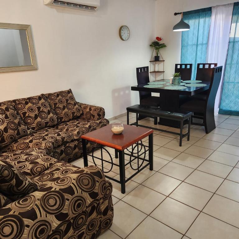 MAZA HOUSE, Cerca de la playa, privada con alberca - Three-Bedroom Home - 30