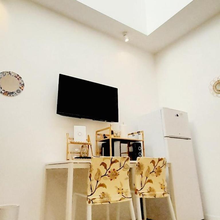 BARBARA Classy Apartment 101 - One-Bedroom Apartment - 40