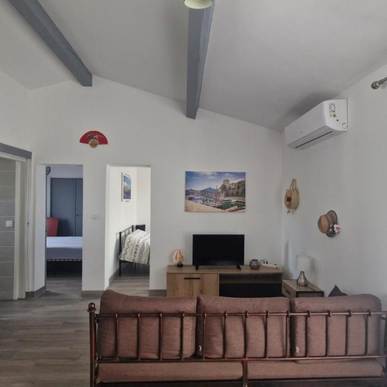 Villa Verger - Maison de plain pied - 2 chambres - clim - 2 grandes terrasses - proche plage et commerces - Two-Bedroom House - 10