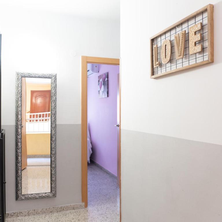 LAS ARENAS - HOME RENt MALAGA - Three-Bedroom Apartment - 24