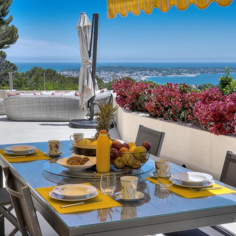FRGK RETENAOU Dream Villa with Sea View Cap d'Antibes Pool - Villa with Private Pool - 78