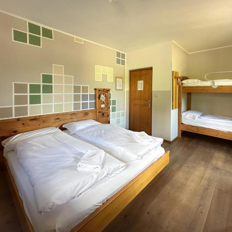 Hotel Garni Edy - Camera Familiare con Balcone - 8
