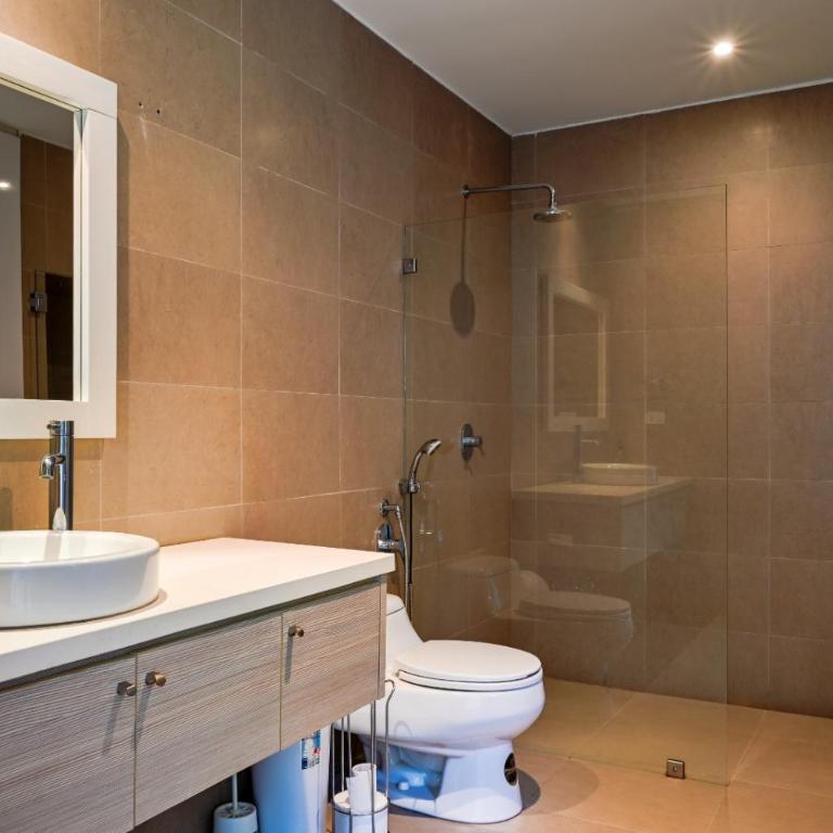 Duplex de lujo - Three-Bedroom Apartment - 3