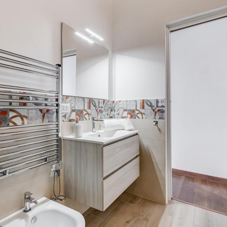 5 min Piazza Navona-Aria Condizionata-Smart TV-Cucina completa - Appartamento con 1 Camera da Letto - 4