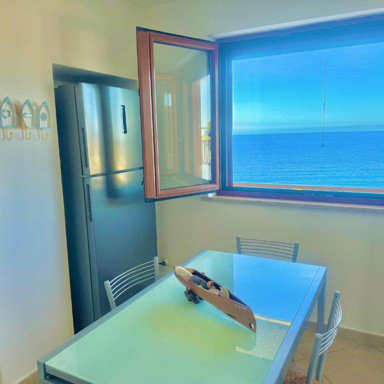 PonzaSmeralda Le Forna - Appartamento con 2 Camere da Letto e Vista Mare - 8