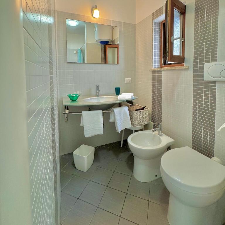 PonzaSmeralda Le Forna - Appartamento con 2 Camere da Letto e Vista Mare - 3