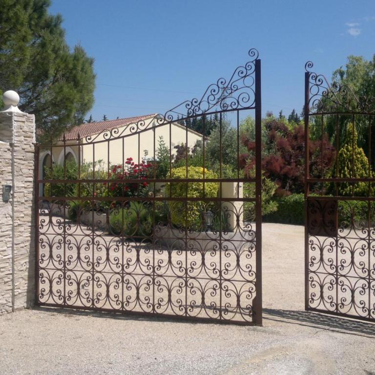 Gîtes maisons de vacances Domaine la Chamade Carpentras - Maison de Vacances (5 Adultes) - 18