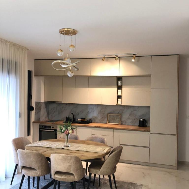 Sweet Escape - One-Bedroom Apartment - 13