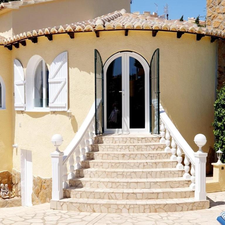 "Traumhaftes Ferienhaus mit Pool und Meerblick - Cumbre del Sol erleben!" - Casa de 2 dormitorios - 8