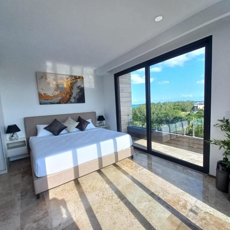 Pent House 1 Ocean View Bedroom - One-Bedroom Apartment - 7