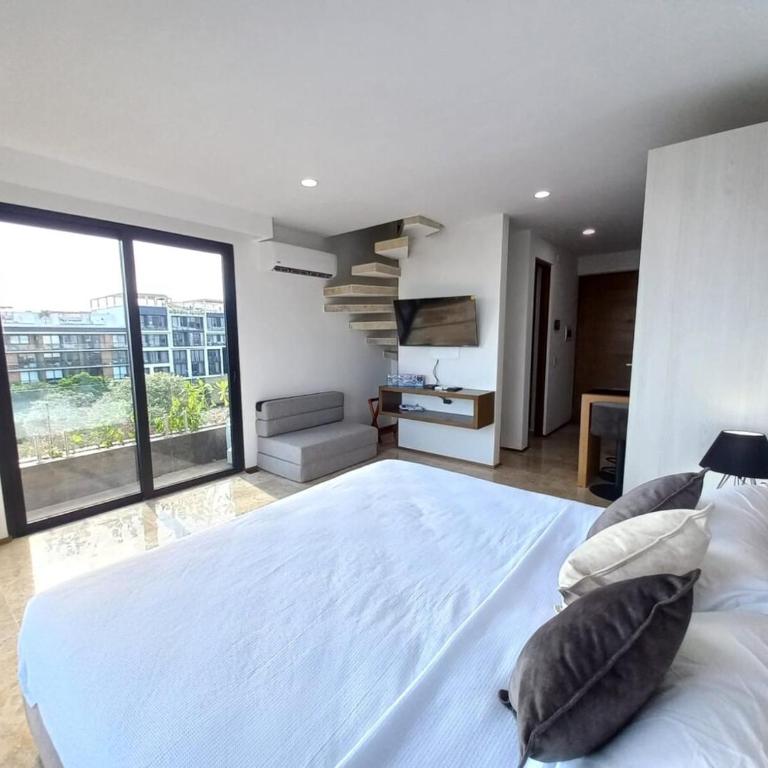 Pent House 1 Ocean View Bedroom - One-Bedroom Apartment - 22