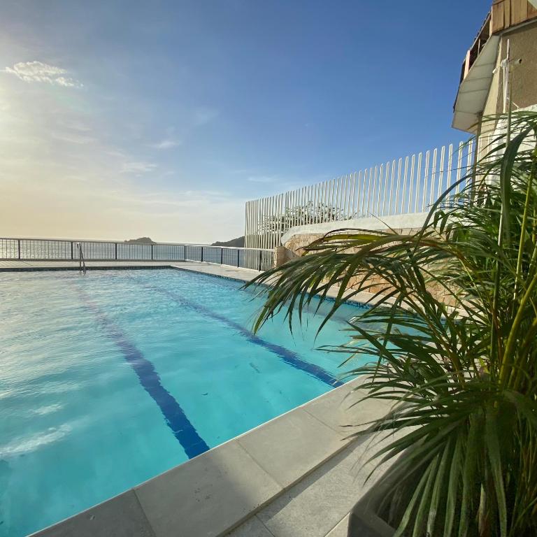 Vista y estilo frente al mar! - Apartamento de 2 dormitorios - 2