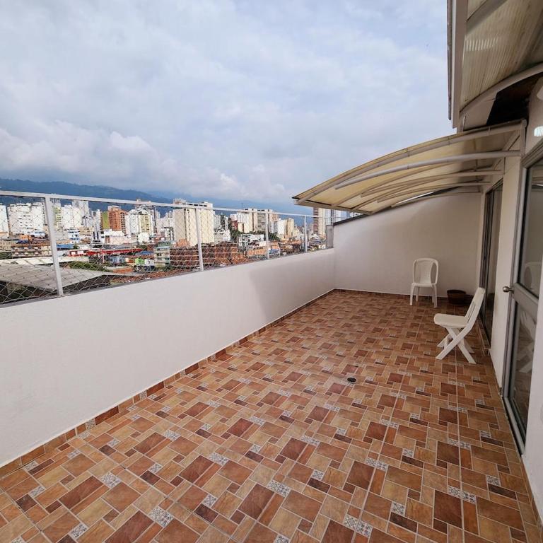 901 Apt balcón terraza Muy Amplio - Apartamento de 3 dormitorios - 10