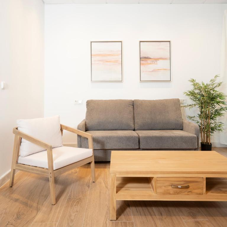 EnjoyGranada PLAZA DEL CARMEN 1A - Superior One-Bedroom Apartment with Balcony - 8