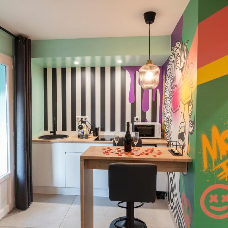 L'escapade - Jacuzzi & Sauna privés By SweetDreams - Appartement 1 Chambre - 27