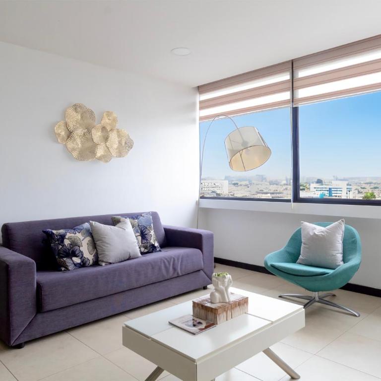 Puerto Santa Ana Luxury Suites Guayaquil - Apartamento de 2 dormitorios con vistas a la ciudad - 3