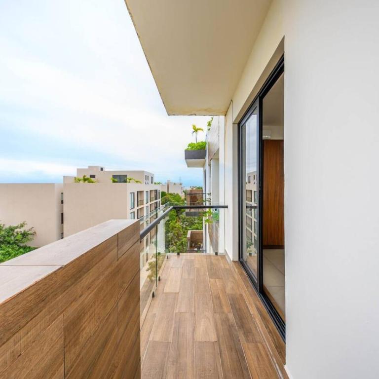 2 BR Oasis with Incredible Rooftop Pool - Apartment - 7