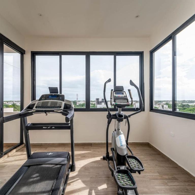 2 BR Oasis with Incredible Rooftop Pool - Apartment - 32
