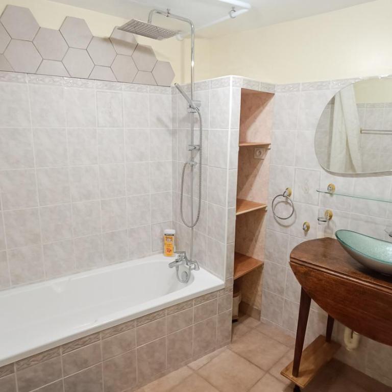 Maison Royale - Idéalement située à Blois - Apartamento de 2 dormitorios - 5