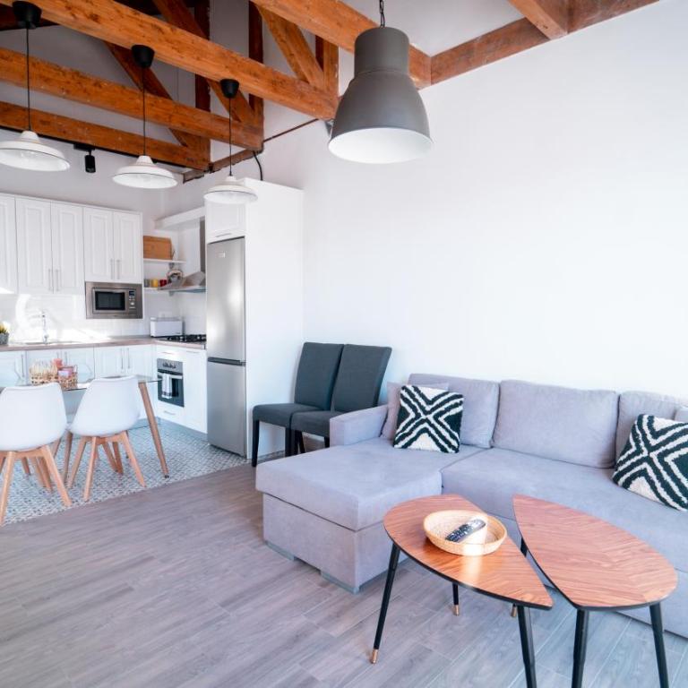 H&H Suite Atico San Diego - Two-Bedroom Apartment with Balcony and Terrace - 1