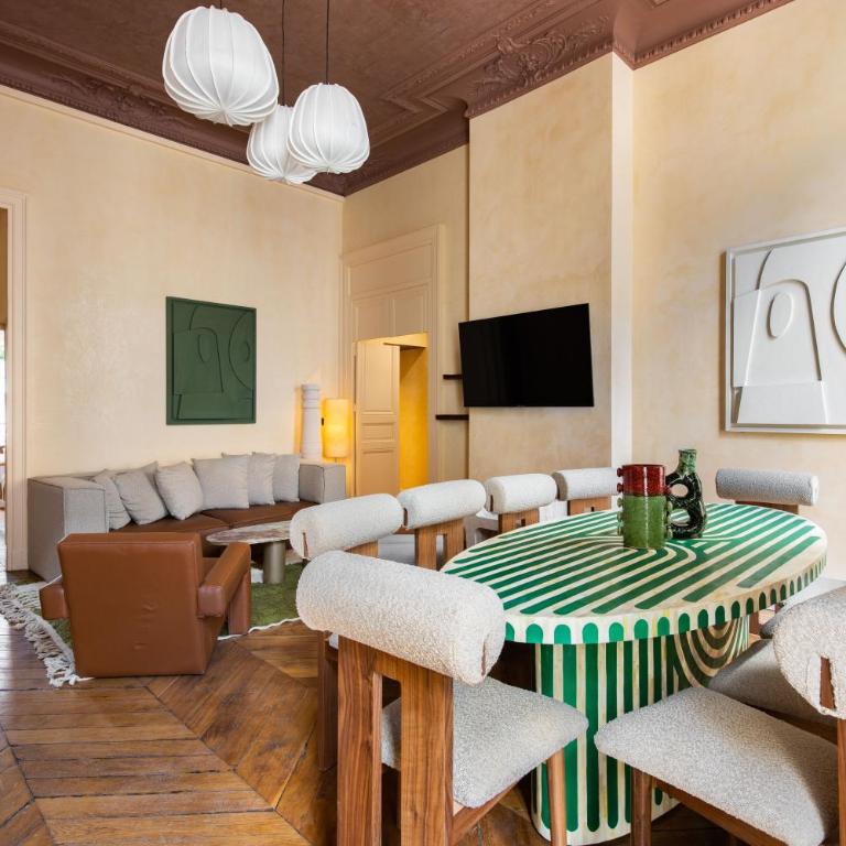 NoChichi Collections - Grands Boulevards - Appartement 3 Chambres Premium - 14