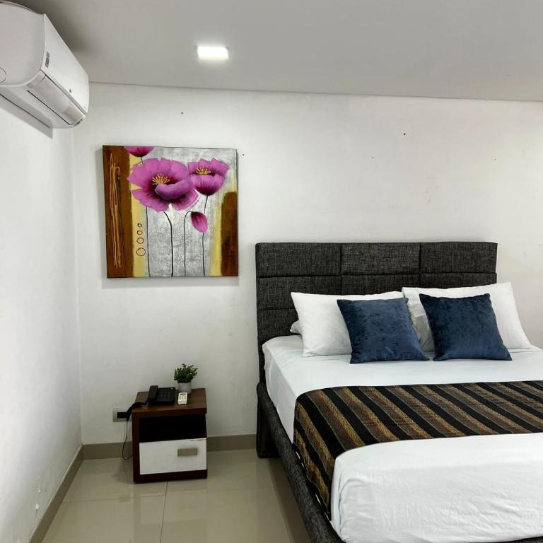 Apartamentos Por dias Laguito Ctg - Habitación Familiar con balcón - 6