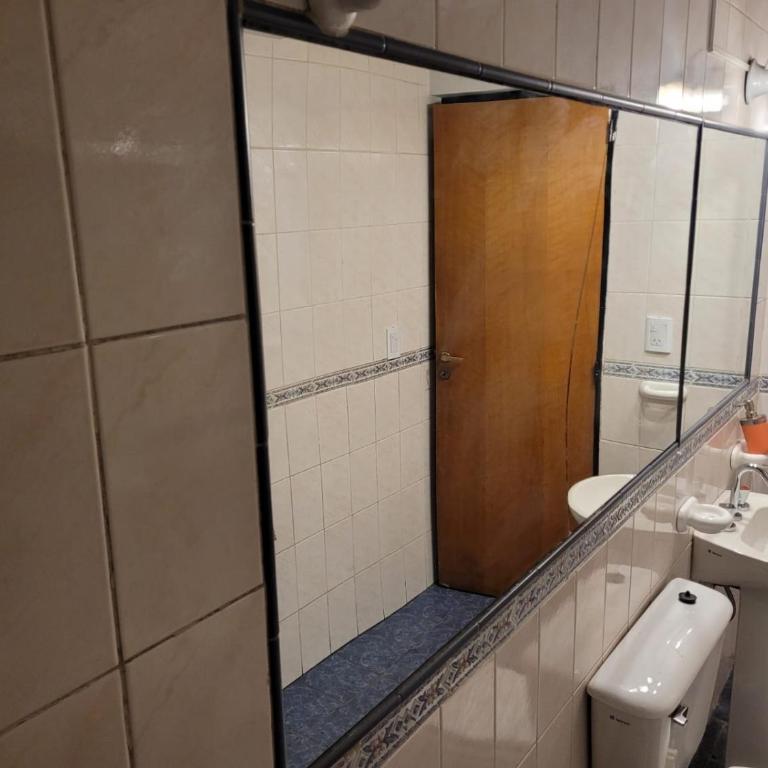 Casa amplia con Pileta - Two-Bedroom House - 6