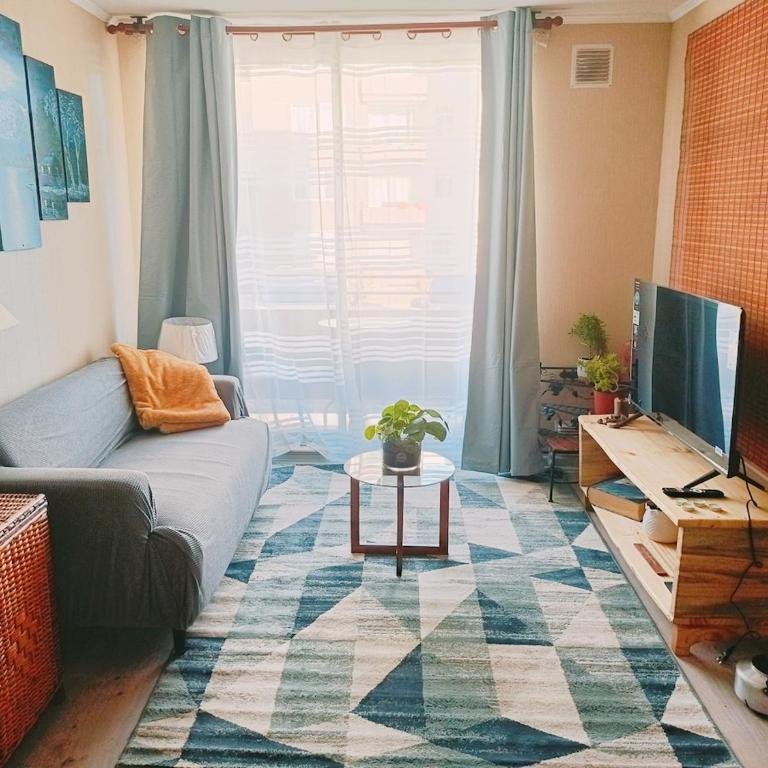 Departamento a pasos de la ruta 160 - Two-Bedroom Apartment with Balcony - 1