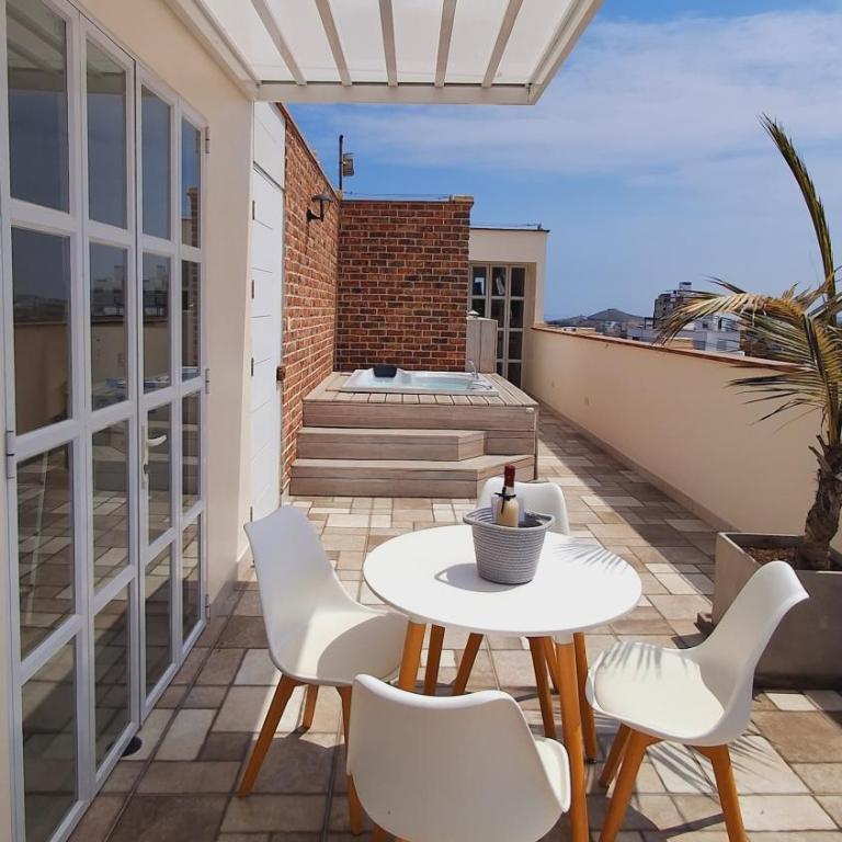 Hermoso Penthouse con jacuzzi en terraza - Apartamento de 1 dormitorio - 33