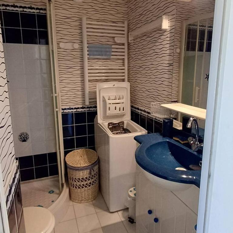 Studio à 50m des Thermes avec WIFI et loggia - FR-1-571-65 - Studio - 4