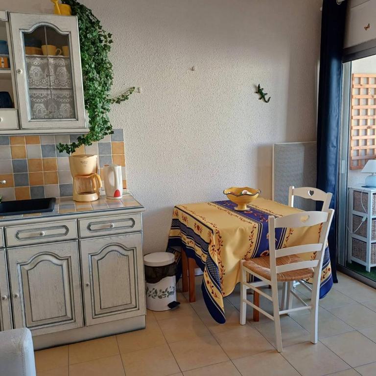 Studio à 50m des Thermes avec WIFI et loggia - FR-1-571-65 - Studio - 7