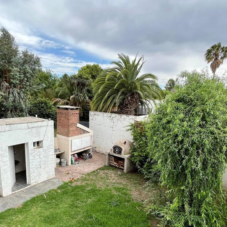 Spacious 3BDR house in Chivilcoy with swimming pool and view - Casa de 3 dormitorios - 12