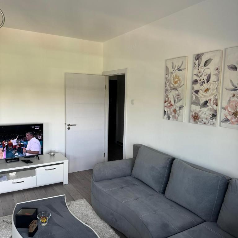 Marakana - One-Bedroom Apartment - 3