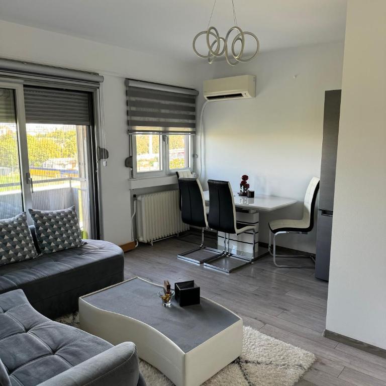 Marakana - One-Bedroom Apartment - 1