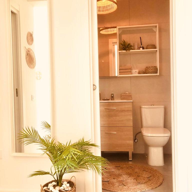 El Palmeral - Exlusive Villa with Private, Heated Pool in Corralejo - Two-Bedroom Villa - 28